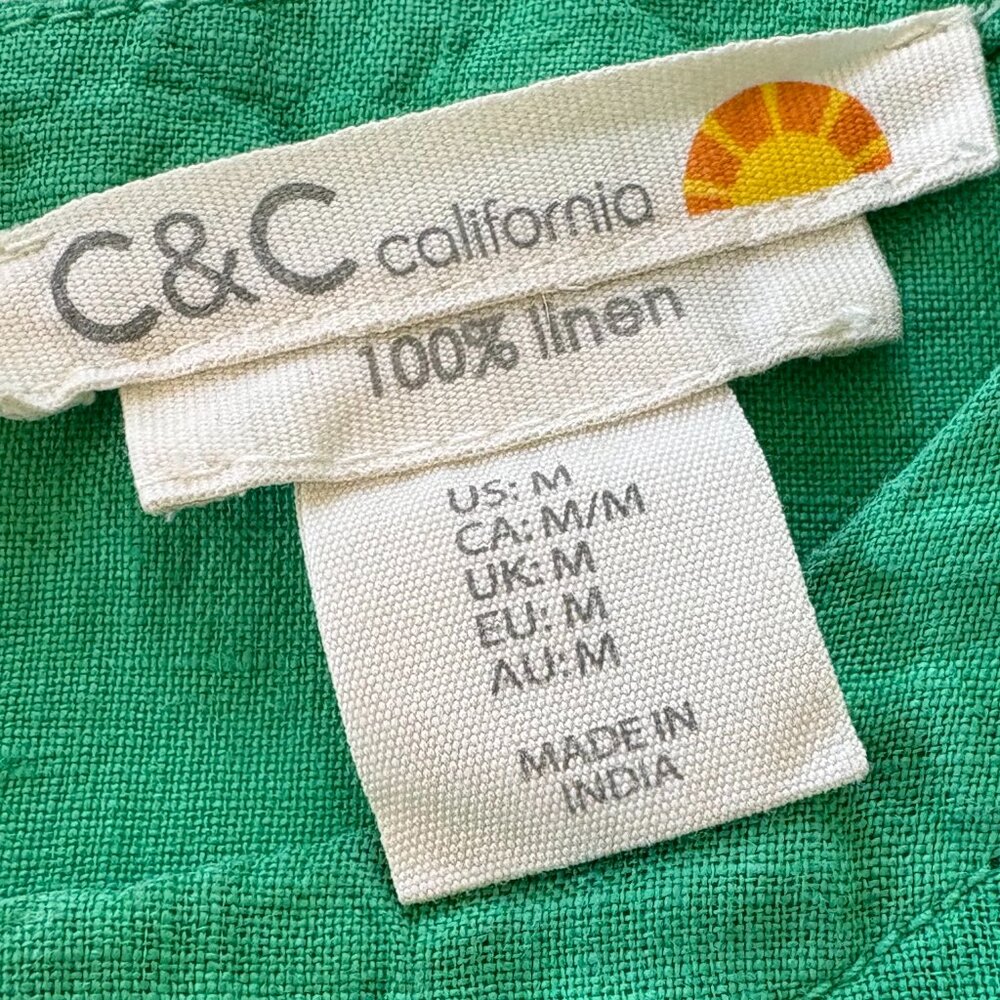 Button-Back, Short-Sleeved Green Linen Blouse by C & C California, Size Medium - Picture 2 of 9